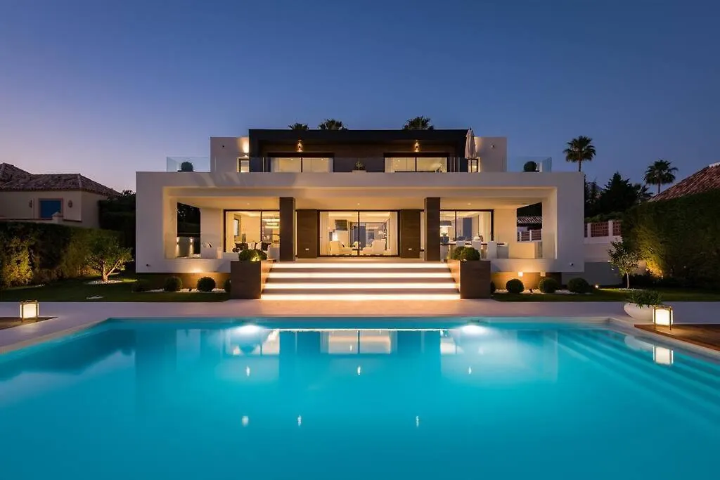 Villa Oak - 6-Bedroom Villa With Cinema Room And Pool Marbella 0*,
